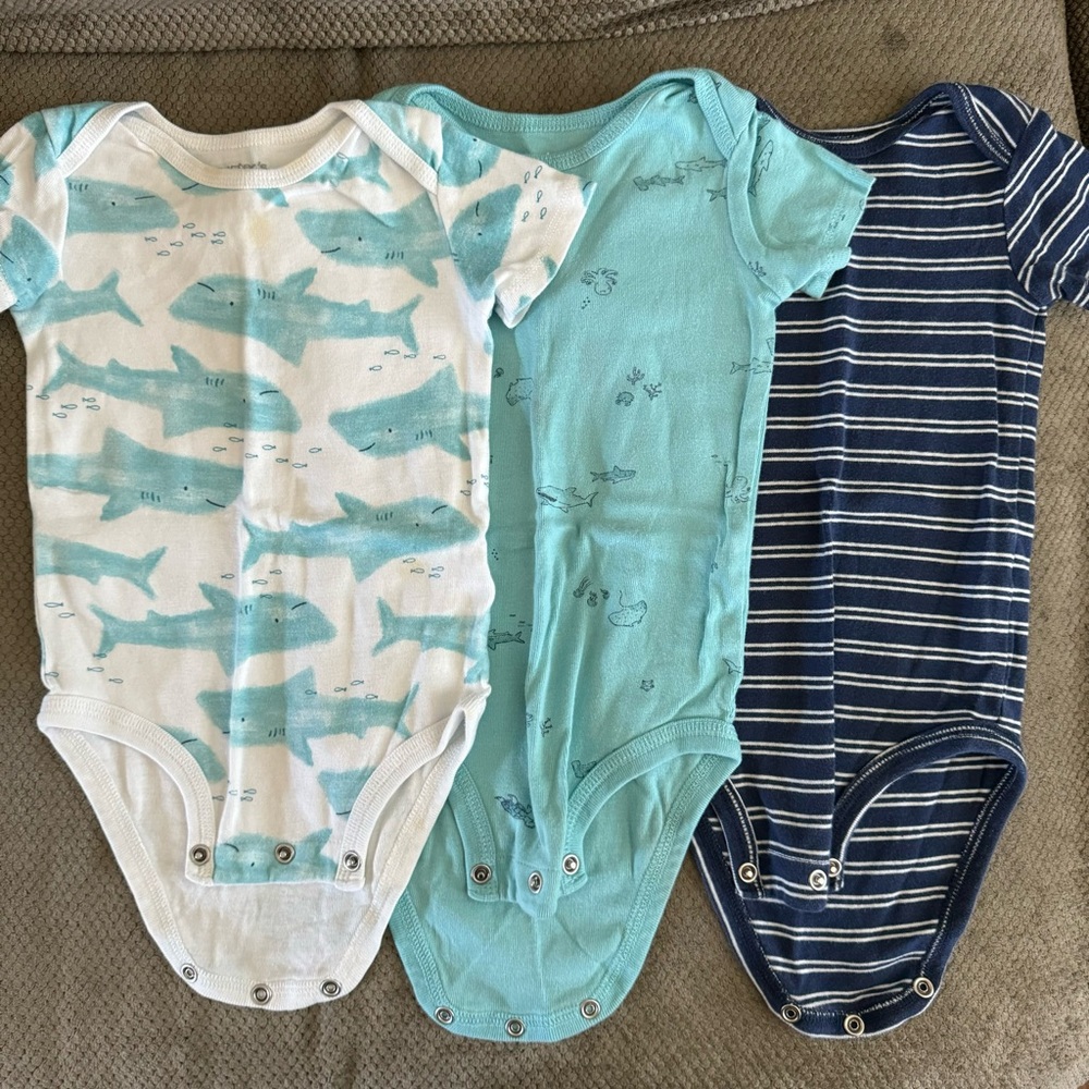 Carters bodysuit set